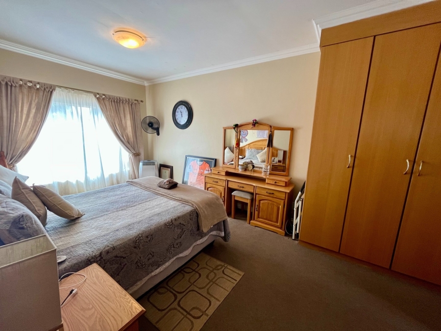3 Bedroom Property for Sale in Wilkoppies North West